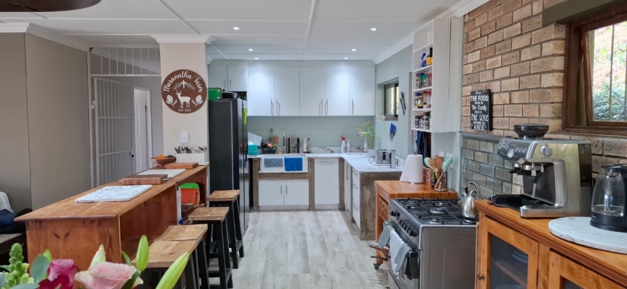4 Bedroom Property for Sale in Sunrise On Sea Eastern Cape